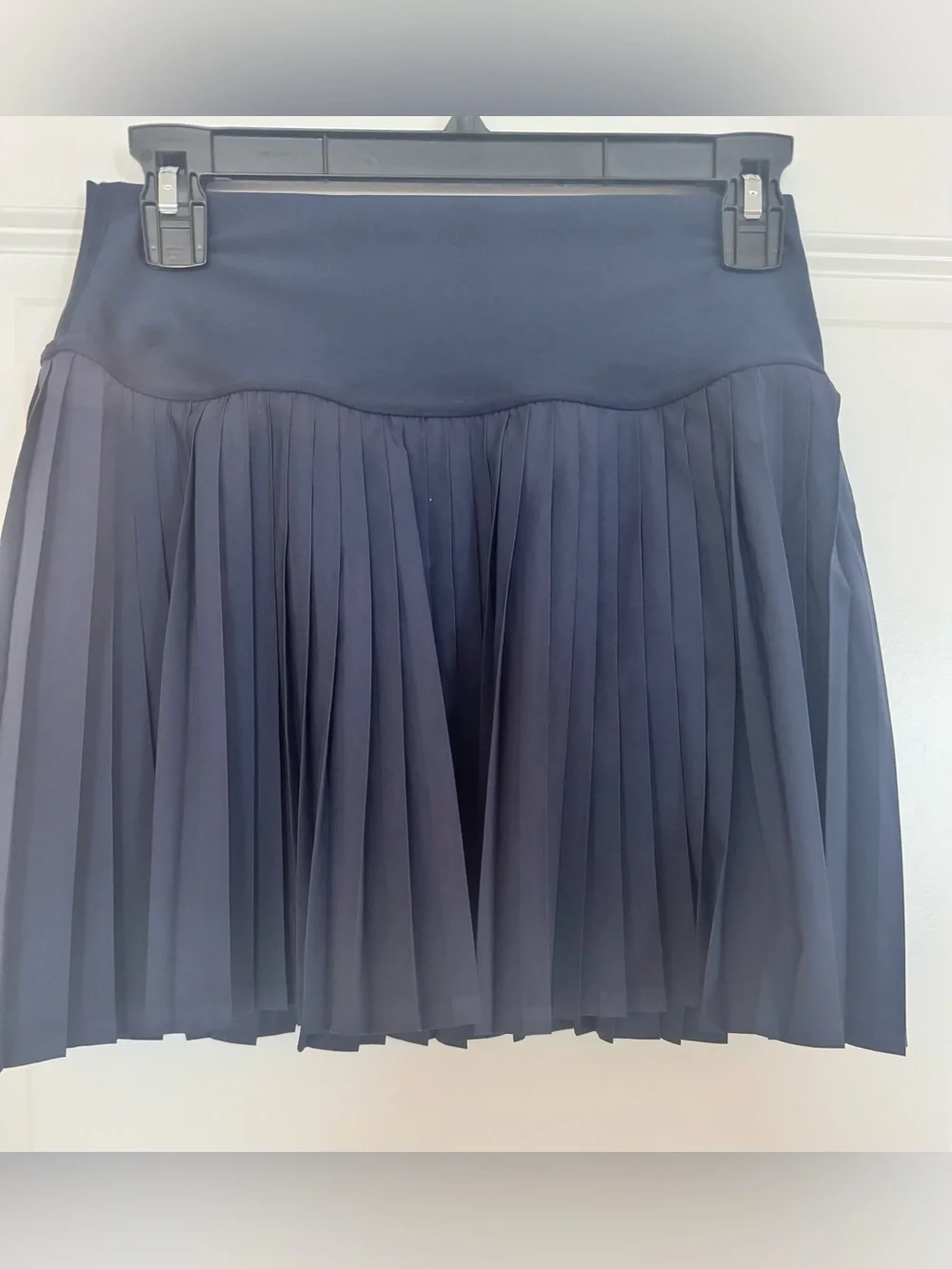 Like New! Alo Yoga Grand Slam Navy Tennis Skirt/ Medium